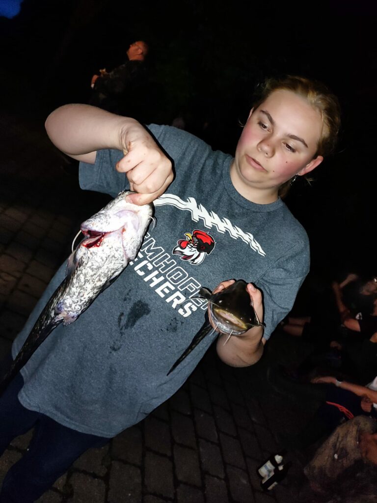 22